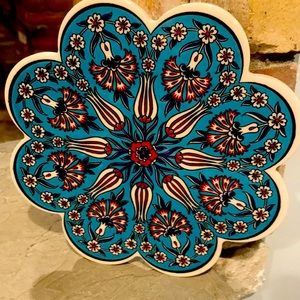 NWT Blue Red Multi Floral 6” Ceramic Trivet